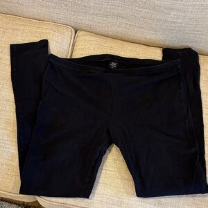 Hue Black Leggings - Classic Everyday Flex